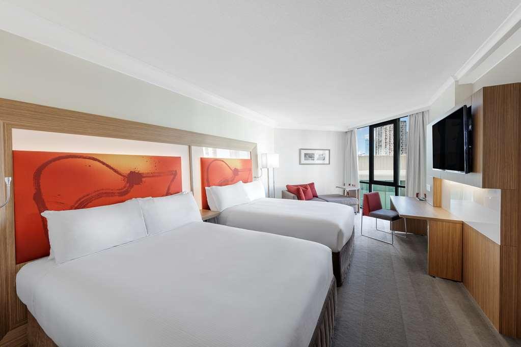 Amora Hotel Brisbane Room photo